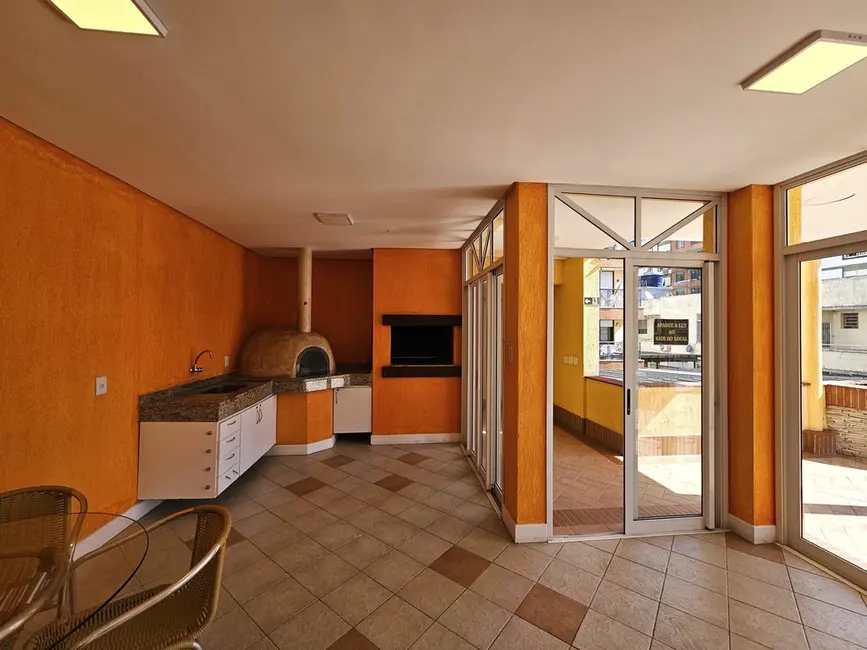 Apartamento com 3 quartos à venda, 98m2 em Menino Deus, Porto Alegre - RS - imagem 7 Foto 7 de Apartamento com 3 quartos à venda, 98m2 em Menino Deus, Porto Alegre - RS