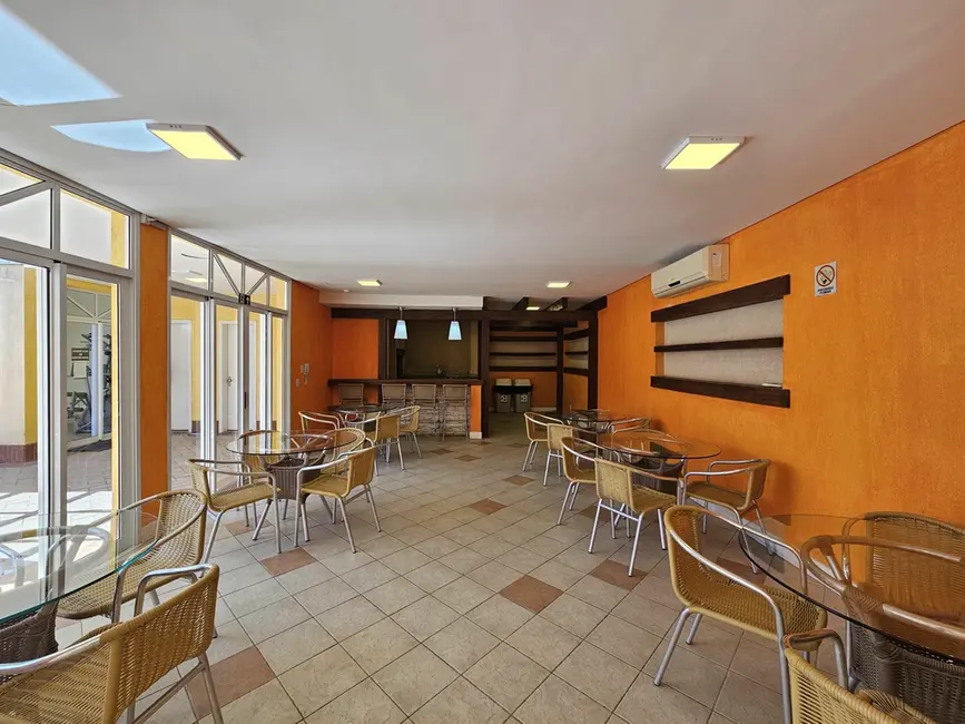 Apartamento com 3 quartos à venda, 98m2 em Menino Deus, Porto Alegre - RS - imagem 8 Foto 8 de Apartamento com 3 quartos à venda, 98m2 em Menino Deus, Porto Alegre - RS