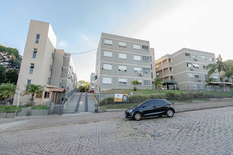 Apartamento com 1 quarto à venda, 34m2 em Santo Antônio, Porto Alegre - RS - imagem 4 Foto 4 de Apartamento com 1 quarto à venda, 34m2 em Santo Antônio, Porto Alegre - RS