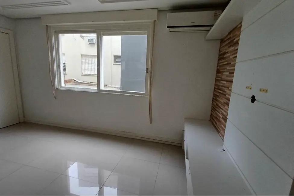 Foto 2 de Apartamento com 1 quarto à venda, 38m2 em Partenon, Porto Alegre - RS