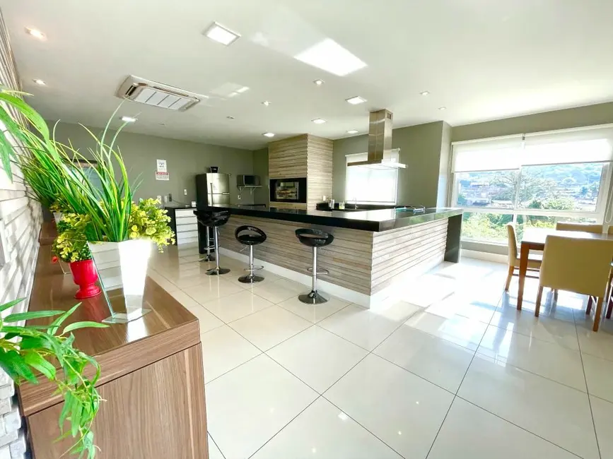 Apartamento com 2 quartos à venda, 67m2 em Jardim Carvalho, Porto Alegre - RS - imagem 7 Foto 7 de Apartamento com 2 quartos à venda, 67m2 em Jardim Carvalho, Porto Alegre - RS