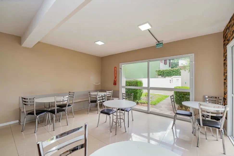 Foto 3 de Apartamento com 2 quartos à venda, 57m2 em Ipanema, Porto Alegre - RS