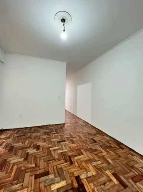 Apartamento com 1 quarto à venda, 47m2 em Vila Ipiranga, Porto Alegre - RS - imagem 3 Foto 3 de Apartamento com 1 quarto à venda, 47m2 em Vila Ipiranga, Porto Alegre - RS