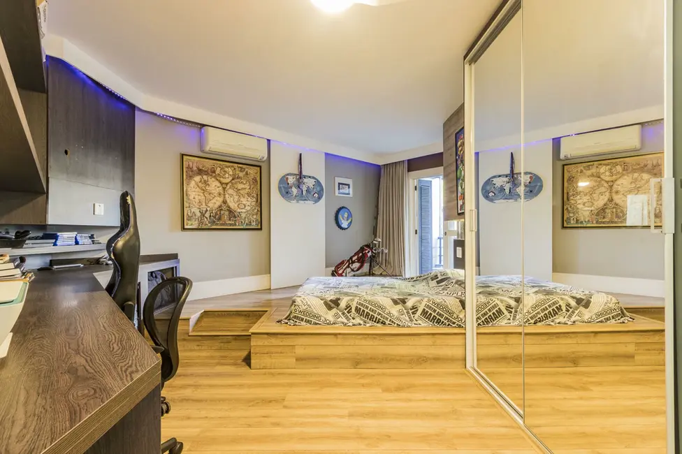 Foto 8 de Casa com 5 quartos à venda, 542m2 em Chácara das Pedras, Porto Alegre - RS