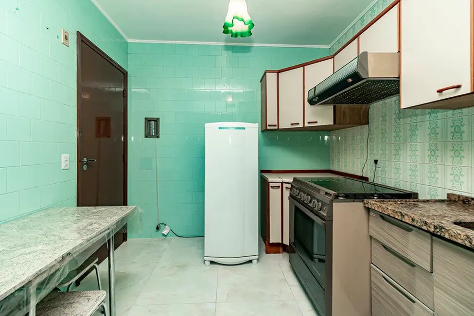 Apartamento com 3 quartos à venda, 99m2 em Centro Histórico, Porto Alegre - RS - imagem 3 Foto 3 de Apartamento com 3 quartos à venda, 99m2 em Centro Histórico, Porto Alegre - RS