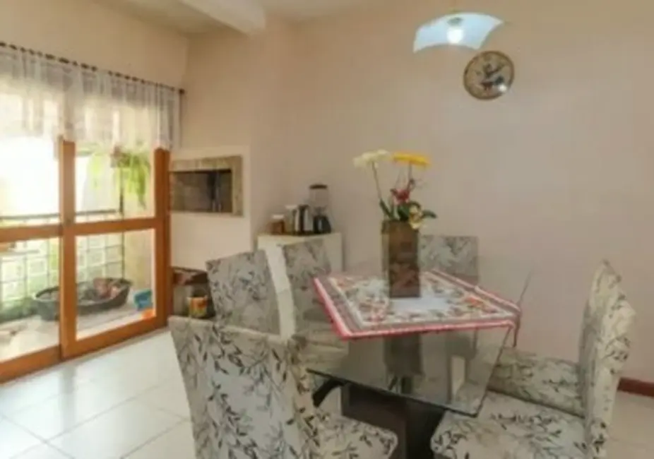 Foto 7 de Casa com 2 quartos à venda, 128m2 em Vila Nova, Porto Alegre - RS