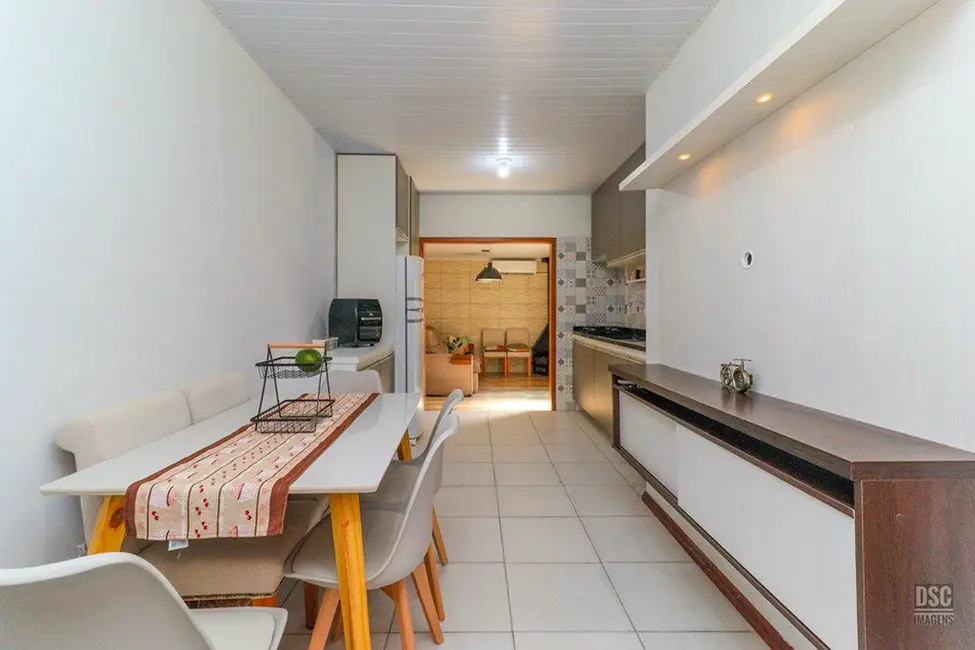 Foto 5 de Casa com 2 quartos à venda, 40m2 em Restinga, Porto Alegre - RS