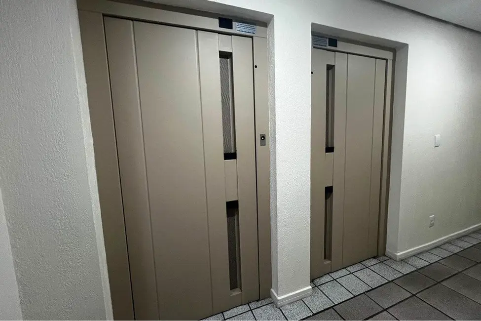 Foto 8 de Apartamento com 3 quartos à venda, 84m2 em Azenha, Porto Alegre - RS