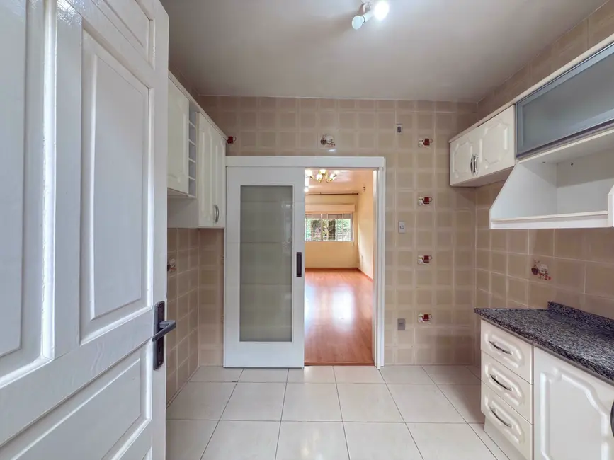 Foto 6 de Apartamento com 3 quartos à venda, 89m2 em Medianeira, Porto Alegre - RS
