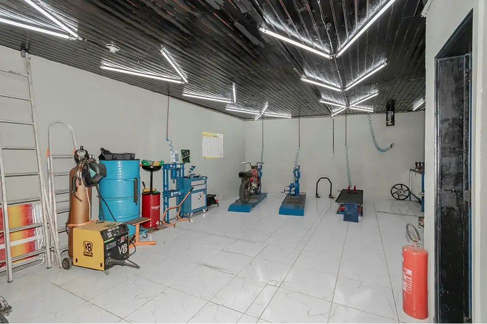 Casa com 2 quartos à venda, 150m2 em Coronel Aparício Borges, Porto Alegre - RS - imagem 2 Foto 2 de Casa com 2 quartos à venda, 150m2 em Coronel Aparício Borges, Porto Alegre - RS