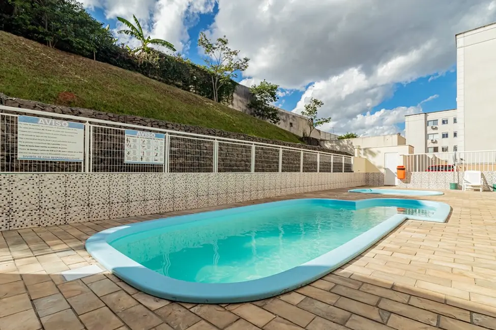 Foto 9 de Apartamento com 2 quartos à venda, 50m2 em Jardim Itu, Porto Alegre - RS