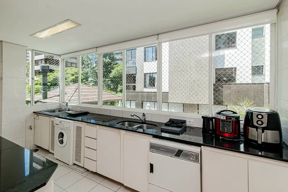 Foto 5 de Apartamento com 3 quartos à venda, 143m2 em Mont Serrat, Porto Alegre - RS