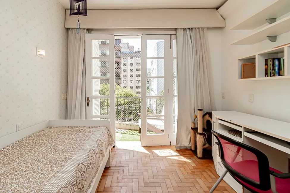 Foto 9 de Apartamento com 3 quartos à venda, 143m2 em Mont Serrat, Porto Alegre - RS