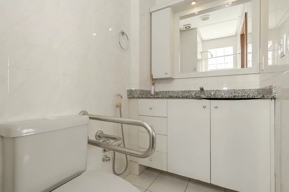 Foto 9 de Apartamento com 2 quartos à venda, 73m2 em Centro Histórico, Porto Alegre - RS