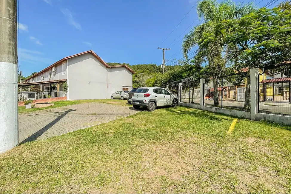 Foto 4 de Casa de Condomínio com 2 quartos à venda, 85m2 em Hípica, Porto Alegre - RS