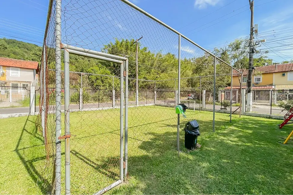 Foto 6 de Casa de Condomínio com 2 quartos à venda, 85m2 em Hípica, Porto Alegre - RS