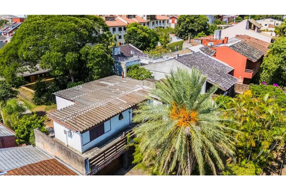 Foto 5 de Terreno / Lote à venda em Cristal, Porto Alegre - RS
