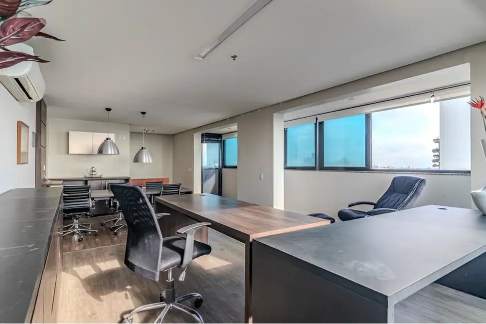 Foto 7 de Sala Comercial à venda, 112m2 em Três Figueiras, Porto Alegre - RS