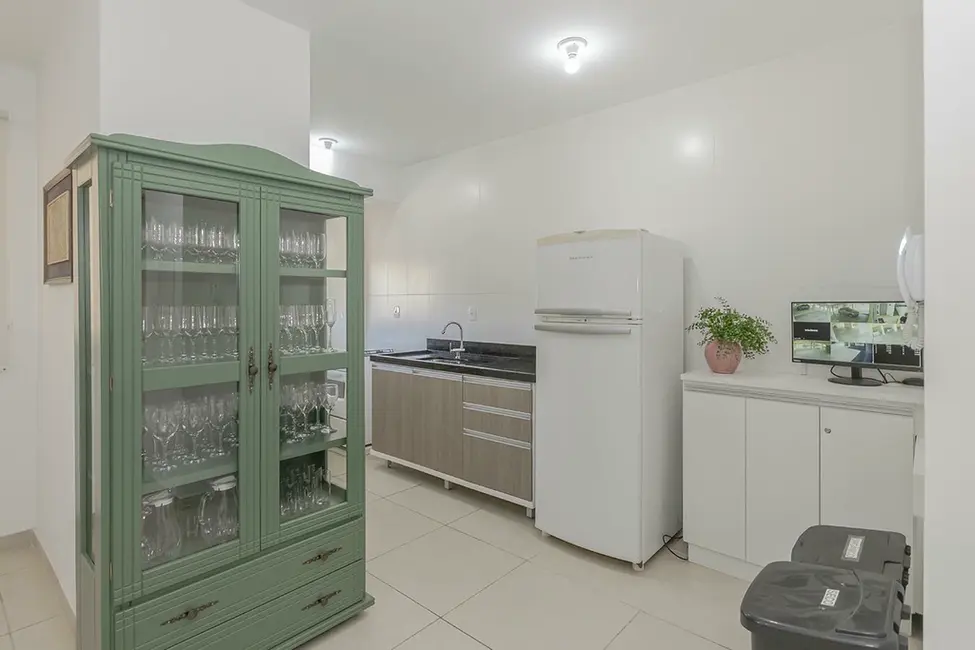 Foto 6 de Apartamento com 2 quartos à venda, 76m2 em Teresópolis, Porto Alegre - RS