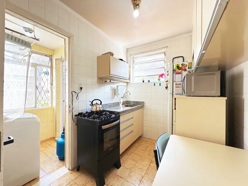 Foto 8 de Apartamento com 3 quartos à venda, 66m2 em Teresópolis, Porto Alegre - RS