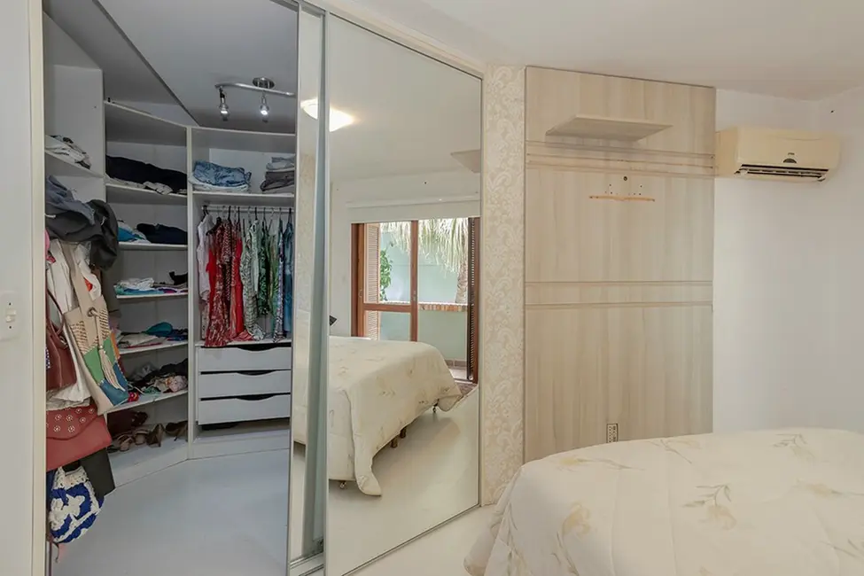 Foto 5 de Casa de Condomínio com 3 quartos à venda, 202m2 em Ipanema, Porto Alegre - RS