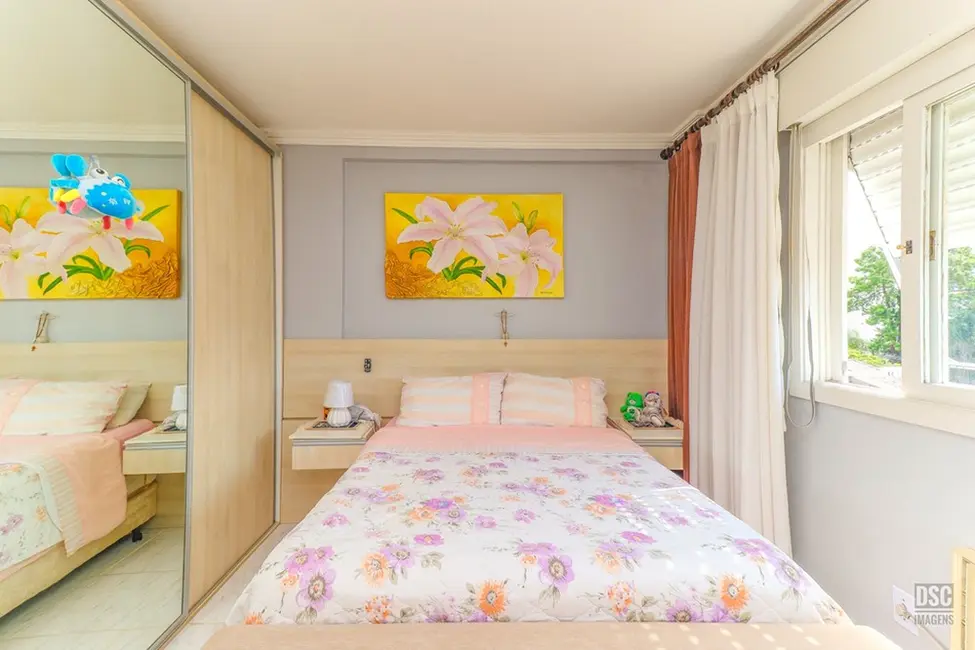 Apartamento com 2 quartos à venda, 73m2 em Passo da Areia, Porto Alegre - RS - imagem 9 Foto 9 de Apartamento com 2 quartos à venda, 73m2 em Passo da Areia, Porto Alegre - RS