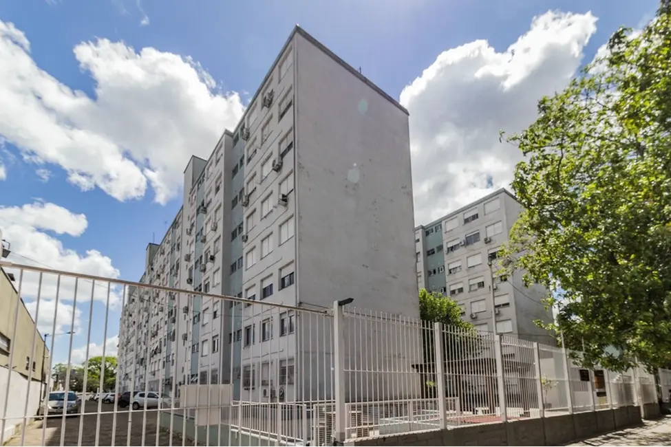 Foto 1 de Apartamento com 3 quartos à venda, 68m2 em Sarandi, Porto Alegre - RS