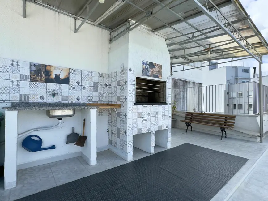 Apartamento com 1 quarto à venda, 40m2 em Centro Histórico, Porto Alegre - RS - imagem 8 Foto 8 de Apartamento com 1 quarto à venda, 40m2 em Centro Histórico, Porto Alegre - RS