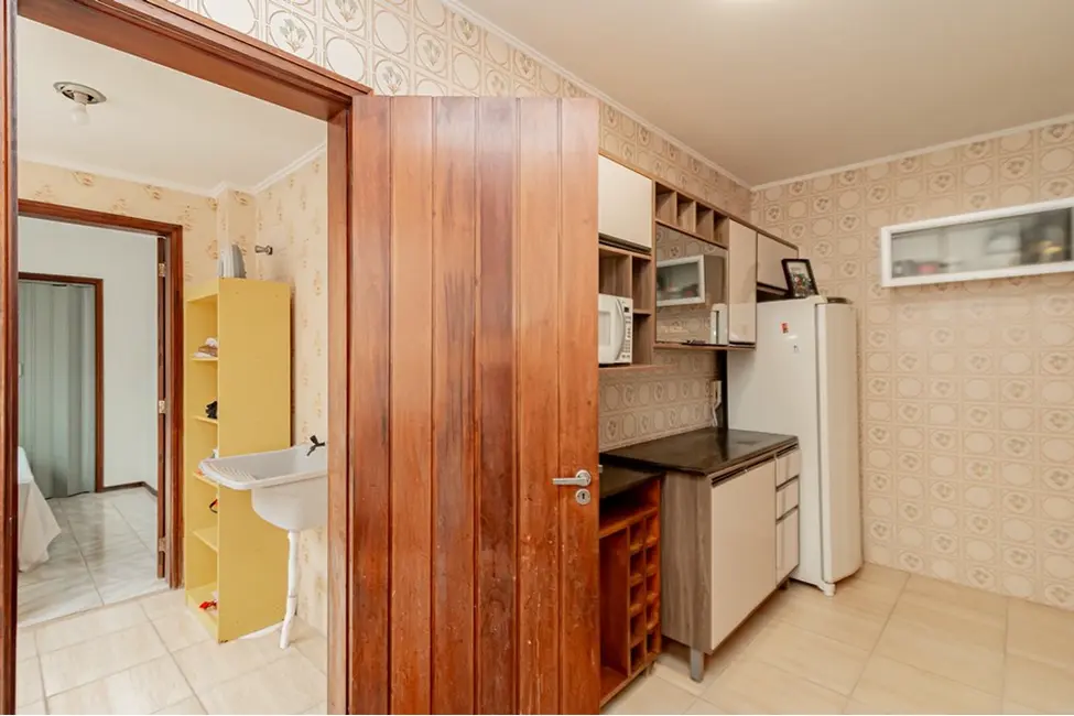 Foto 7 de Apartamento com 2 quartos à venda, 73m2 em Santana, Porto Alegre - RS