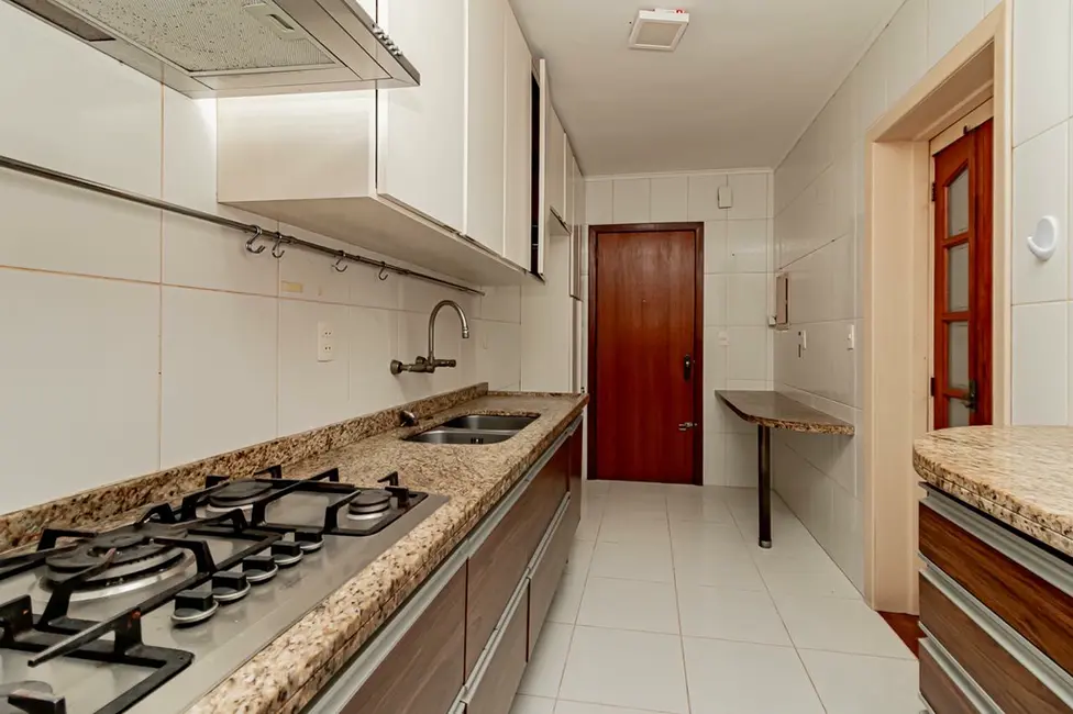 Foto 6 de Apartamento com 3 quartos à venda, 102m2 em Petrópolis, Porto Alegre - RS