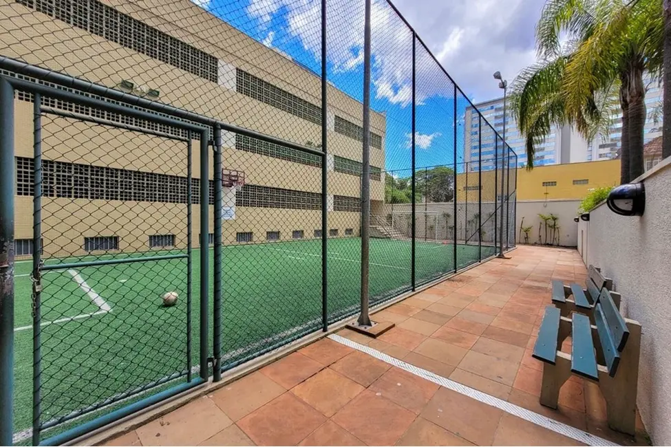 Apartamento com 3 quartos à venda, 120m2 em Menino Deus, Porto Alegre - RS - imagem 9 Foto 9 de Apartamento com 3 quartos à venda, 120m2 em Menino Deus, Porto Alegre - RS