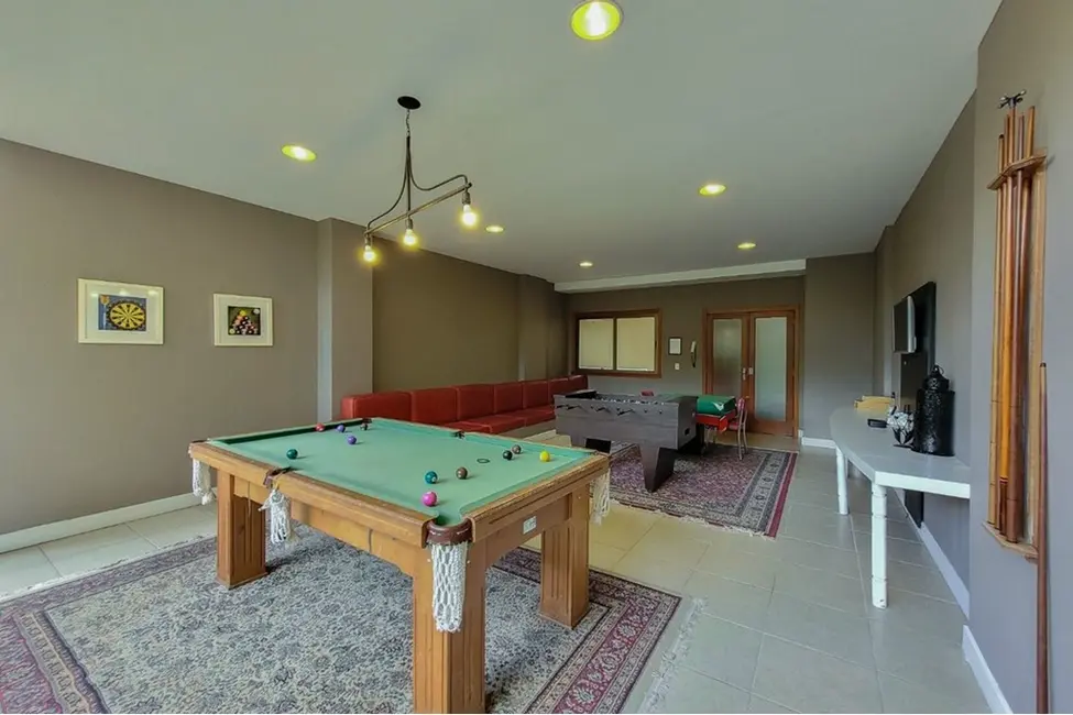 Apartamento com 3 quartos à venda, 120m2 em Menino Deus, Porto Alegre - RS - imagem 8 Foto 8 de Apartamento com 3 quartos à venda, 120m2 em Menino Deus, Porto Alegre - RS