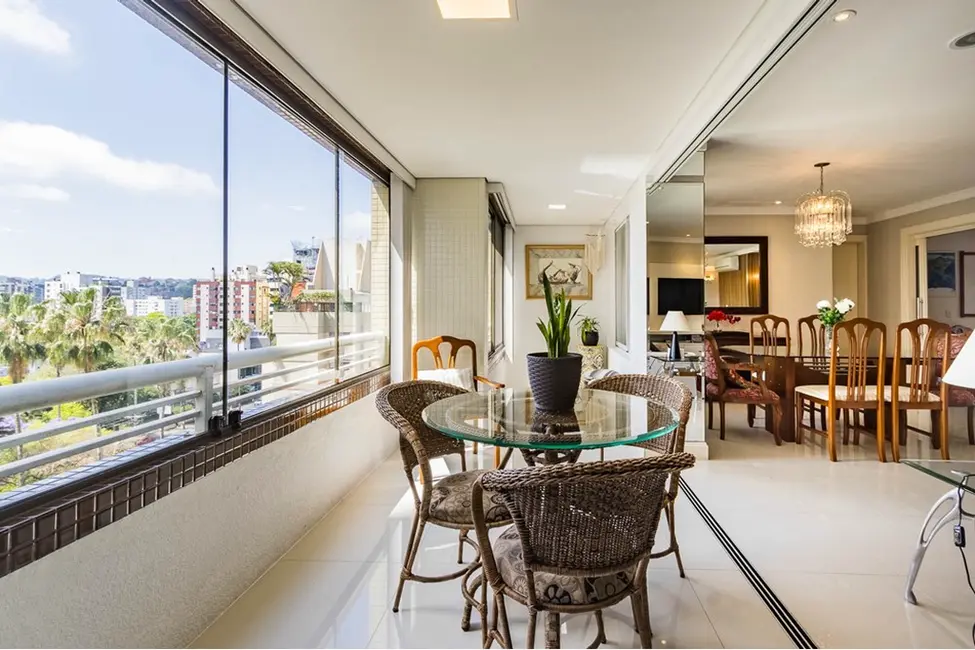 Apartamento com 3 quartos à venda, 120m2 em Menino Deus, Porto Alegre - RS - imagem 1 Foto 1 de Apartamento com 3 quartos à venda, 120m2 em Menino Deus, Porto Alegre - RS