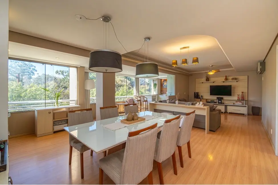 Apartamento com 3 quartos à venda, 139m2 em Menino Deus, Porto Alegre - RS - imagem 1 Foto 1 de Apartamento com 3 quartos à venda, 139m2 em Menino Deus, Porto Alegre - RS