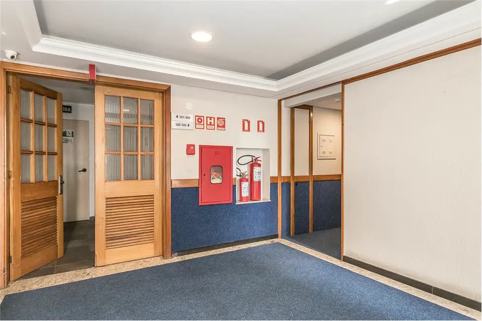 Apartamento com 1 quarto à venda, 57m2 em Independência, Porto Alegre - RS - imagem 7 Foto 7 de Apartamento com 1 quarto à venda, 57m2 em Independência, Porto Alegre - RS