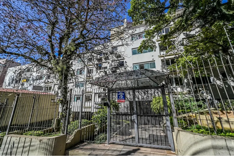 Apartamento com 2 quartos à venda, 77m2 em Rio Branco, Porto Alegre - RS - imagem 1 Foto 1 de Apartamento com 2 quartos à venda, 77m2 em Rio Branco, Porto Alegre - RS