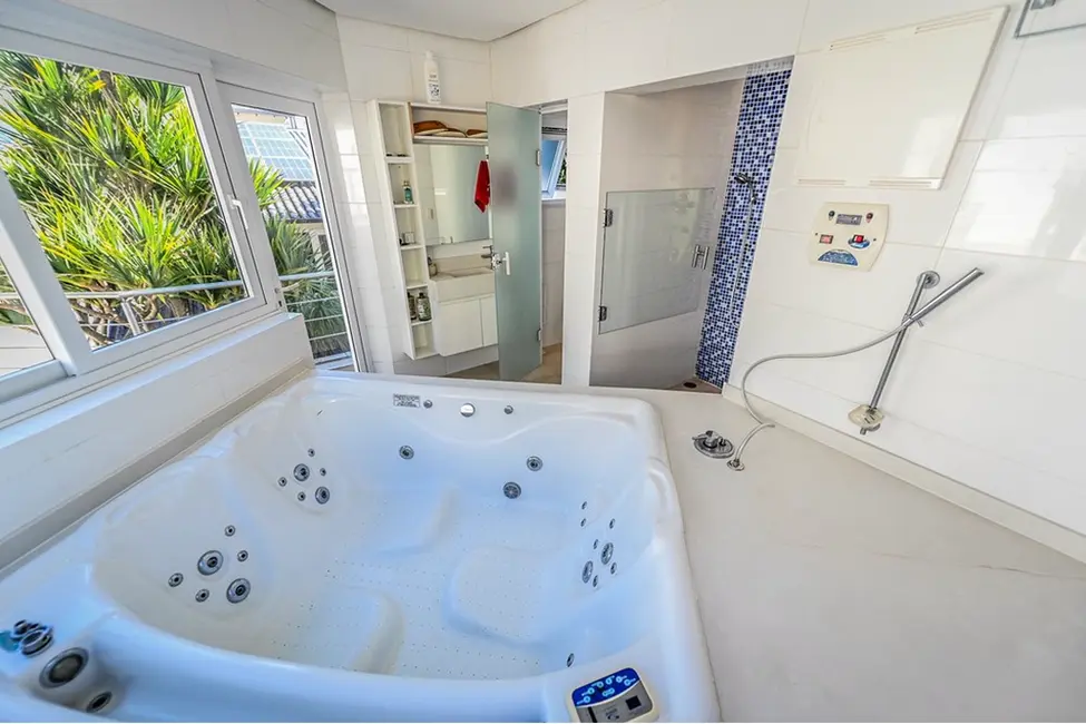 Foto 2 de Casa com 5 quartos à venda, 714m2 em Menino Deus, Porto Alegre - RS