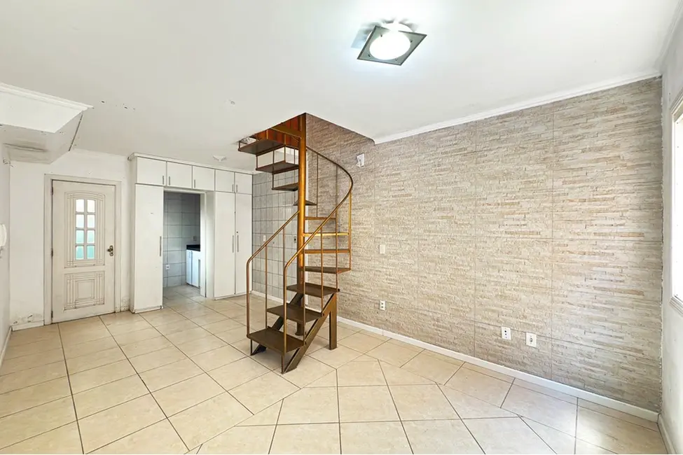 Foto 3 de Casa de Condomínio com 2 quartos à venda, 70m2 em Tristeza, Porto Alegre - RS