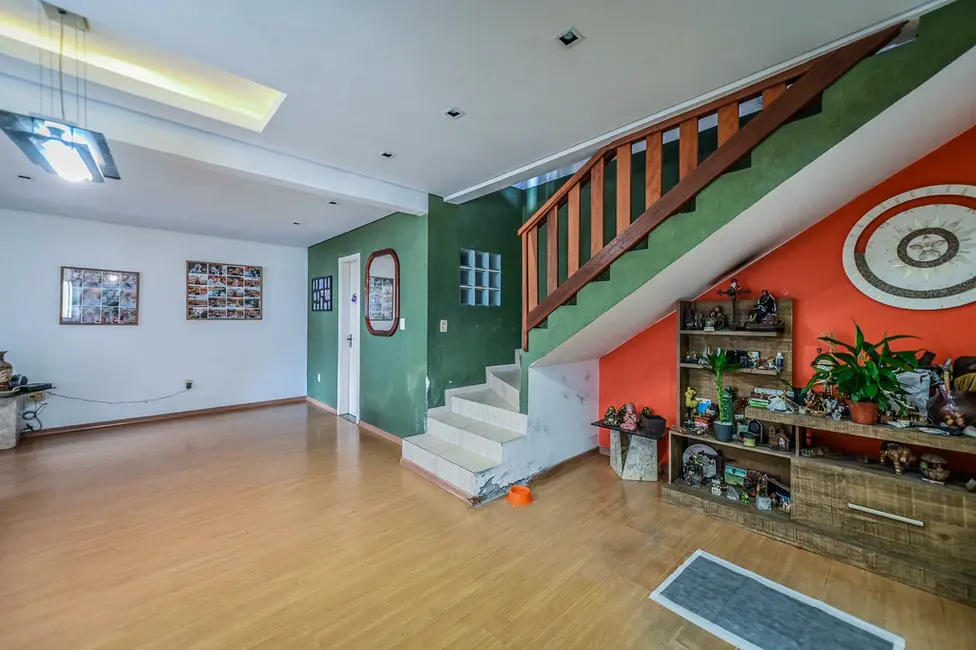 Foto 8 de Casa com 3 quartos à venda, 150m2 em Jardim Itu, Porto Alegre - RS