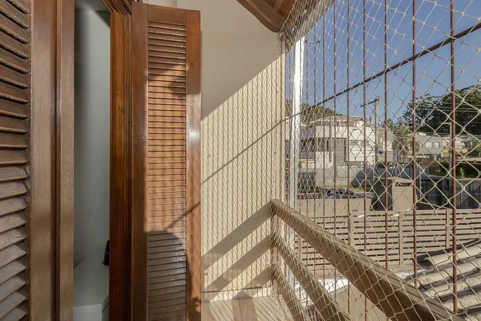 Foto 4 de Casa com 3 quartos à venda, 92m2 em Guarujá, Porto Alegre - RS