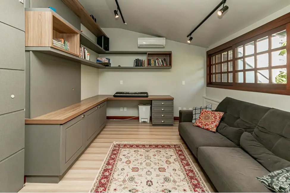 Foto 9 de Casa de Condomínio com 4 quartos à venda, 320m2 em Bela Vista, Porto Alegre - RS