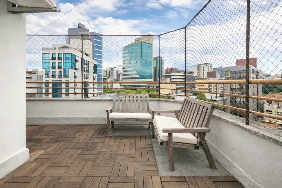 Foto 5 de Apartamento com 1 quarto à venda, 120m2 em Rio Branco, Porto Alegre - RS