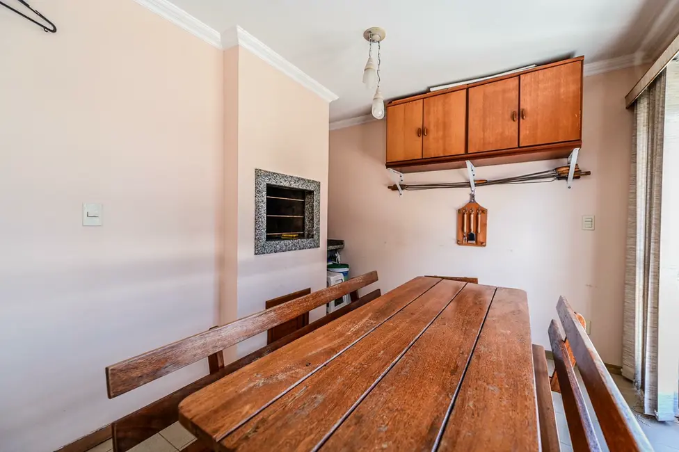 Foto 6 de Apartamento com 3 quartos à venda, 211m2 em Passo da Areia, Porto Alegre - RS