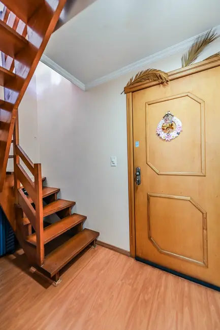 Foto 3 de Apartamento com 3 quartos à venda, 211m2 em Passo da Areia, Porto Alegre - RS