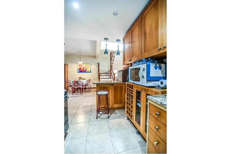 Foto 2 de Casa de Condomínio com 2 quartos à venda, 166m2 em Serraria, Porto Alegre - RS