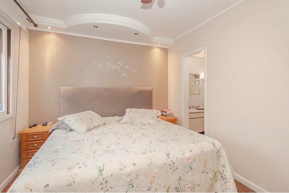 Foto 7 de Apartamento com 3 quartos à venda, 156m2 em Jardim Lindóia, Porto Alegre - RS