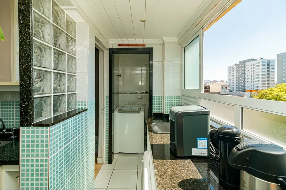 Foto 8 de Apartamento com 2 quartos à venda, 93m2 em Jardim Lindóia, Porto Alegre - RS