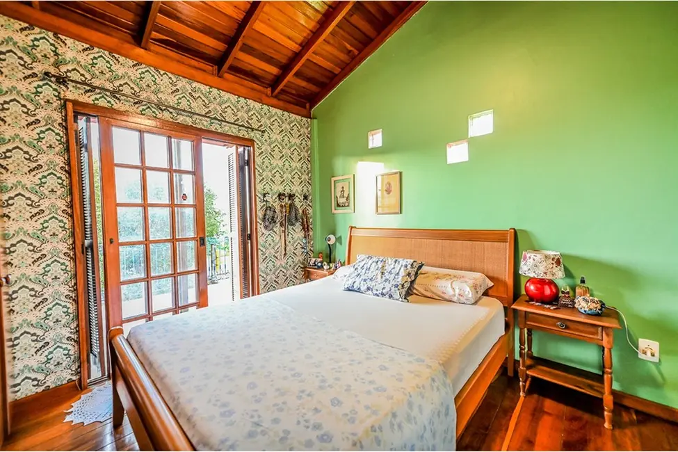 Foto 2 de Casa de Condomínio com 4 quartos à venda, 200m2 em Santa Tereza, Porto Alegre - RS