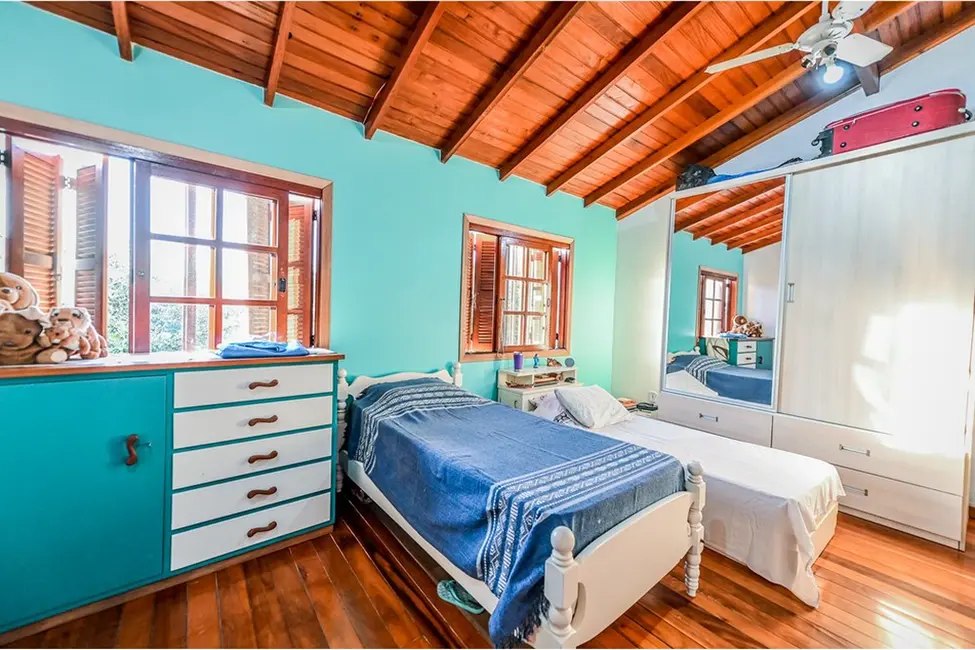 Foto 9 de Casa de Condomínio com 4 quartos à venda, 200m2 em Santa Tereza, Porto Alegre - RS