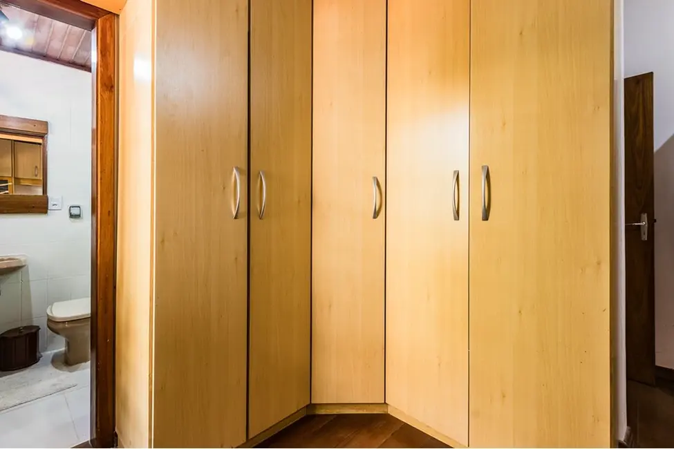 Foto 8 de Casa com 3 quartos à venda, 181m2 em Medianeira, Porto Alegre - RS